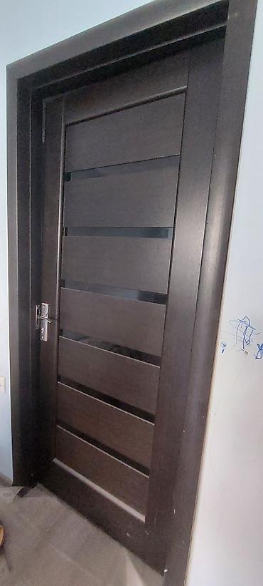qapi: Yaxşı vəziyyətdədir. Cütü 120 AZN. ölçülər standartdır — 2
