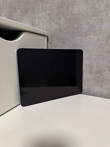 Планшеты: IPad Air 11 M3 - Диагональ экрана: около 11" (тонкие рамки — 3