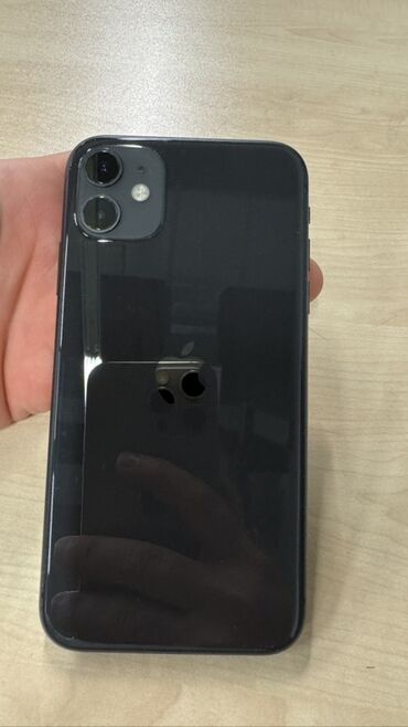 Apple iPhone: IPhone 11, Qara, Face ID — 3