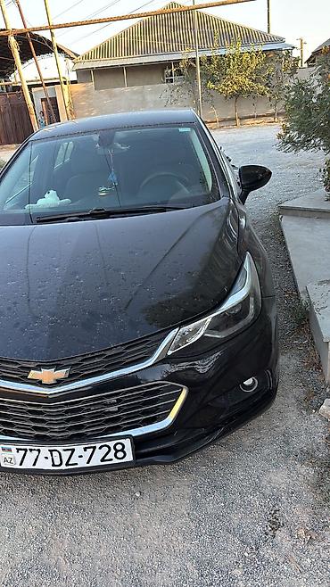 cruze 2016: Chevrolet Cruze: 1.4 l | 2016 il 270000 km Sedan — 4