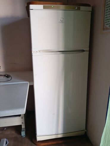 холодильник прозрачный: Муздаткыч LG, Колдонулган, Эки камералуу