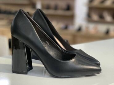 Salonke: Salonke, 40 — 7