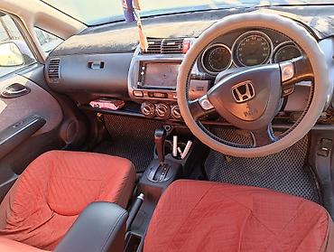 куплю авто до 5000 долларов: Honda Fit: 2002 г., 1.3 л, Автомат, Бензин, Хэтчбэк — 5