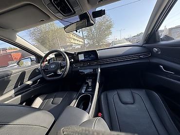Транспорт: Hyundai Elantra: 2021 г., 1.5 л, Автомат, Бензин, Седан — 7