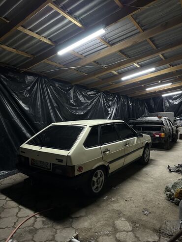 ВАЗ (ЛАДА): ВАЗ (ЛАДА) 2109: 1996 г., 1.5 л, Механика, Бензин, Хэтчбэк — 4