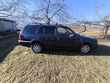 Volkswagen: Volkswagen Golf: 1994 г., 1.8 л, Механика, Бензин, Универсал — 2