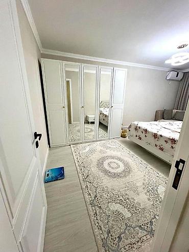kohnə binalar: Bakı, 8-ci kilometr, 3 otaqlı, Köhnə tikili, m. Xalqlar Dostluğu, 70 kv. m — 4