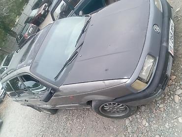 багаж на крышу: Volkswagen Passat Variant: 1990 г., Универсал — 1