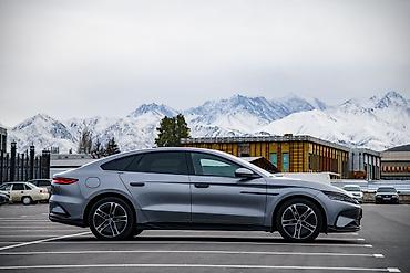 BYD: BYD Han EV: 2023 г., Электромобиль, Седан — 12