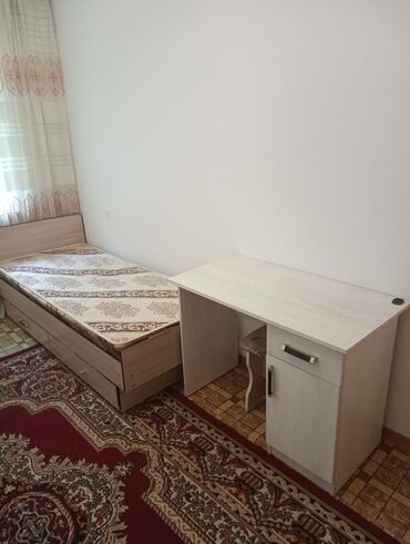 снять квартиру в кызыле на длительный срок: 2 бөлмө, Кыймылсыз мүлк агенттиги, Чогуу жашоосу жок, Толугу менен эмереги бар