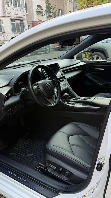 Toyota: Toyota Avalon: 2019 г., 2.5 л, Вариатор, Гибрид, Седан — 6