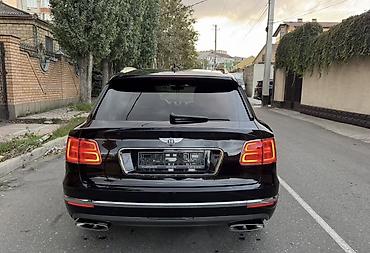 Bentley: Bentley Bentayga: 2017 г., 4 л, Автомат, Бензин, Кроссовер — 7