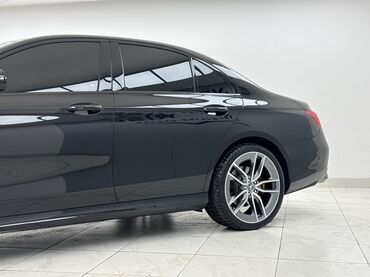 Mercedes-Benz: Mercedes-Benz E-Class: 2019 г., 2 л, Типтроник, Гибрид, Седан — 4
