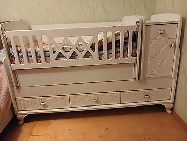 ali bebe mobilya: Oğlan və qız üçün, İşlənmiş, Dördbucaq, Beşik, Dəst ilə, Matras ilə, Yellənmə mexanizmsiz — 1