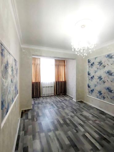 memar ecemi: Bakı, 5-ci mikrorayon, 3 otaqlı, Köhnə tikili, m. Memar Əcəmi, 65 kv. m — 2