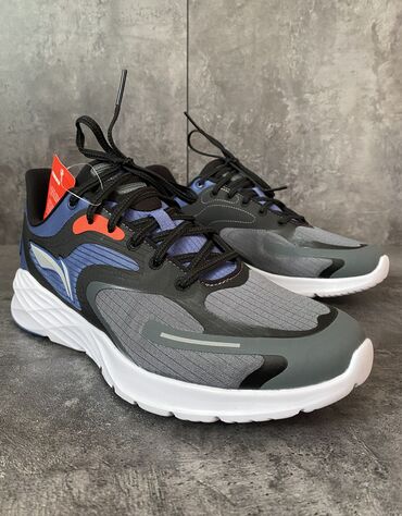 косметичку от орифлейм: Мужские кроссовки LI-NING