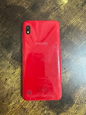 galaxy 10: Продаётся Samsung Galaxy A10 красного цвета. Состояние: * Дисплей — 1