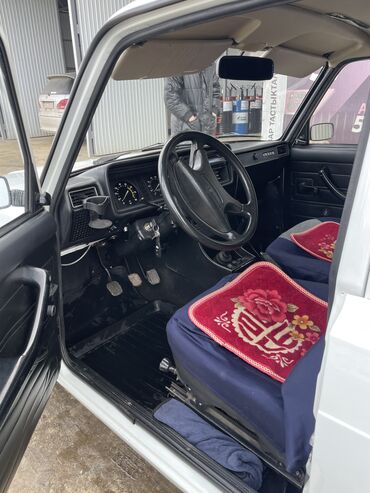 ВАЗ (ЛАДА): ВАЗ (ЛАДА) 2107: 2010 г., 1.6 л, Механика, Бензин, Седан — 5