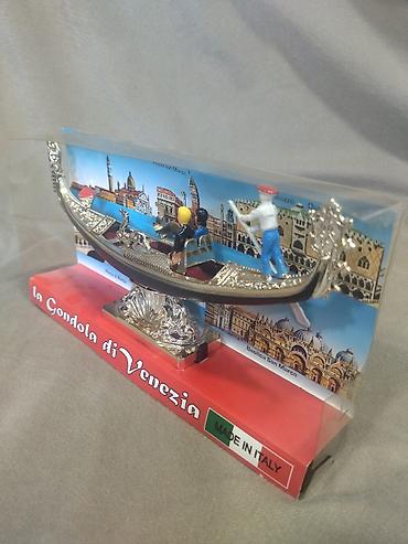 Heykəlciklər: Məhsul: Venesiya gondolu suveniri – “La Gondola di Venezia” Mənşə — 6