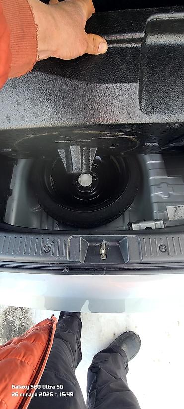 Toyota: Toyota ist: 2003 г., Автомат, Бензин, Хэтчбэк — 6