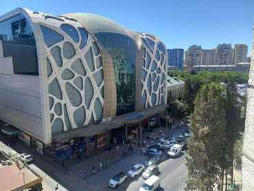 Uzunmüddətli kirayə mənzillər: Nərimanovda, MetroParkın yaxınlığında, 17 mərtəbəli binanın 6-ci — 12