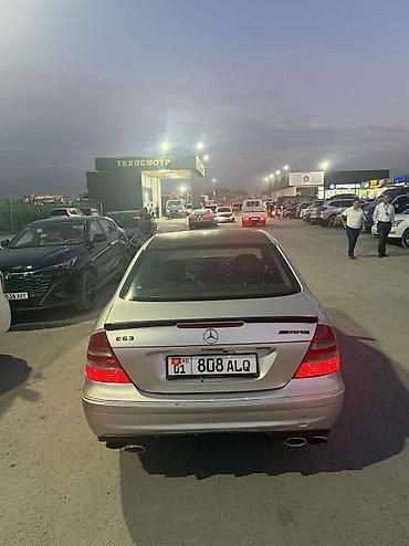 x class: Mercedes-Benz E-Class: 2003 г., 2.6 л, Автомат, Бензин, Седан — 3