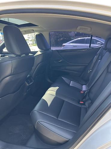 lexus cs: Lexus ES: 2020 г., 2.5 л, Вариатор, Гибрид, Седан — 9