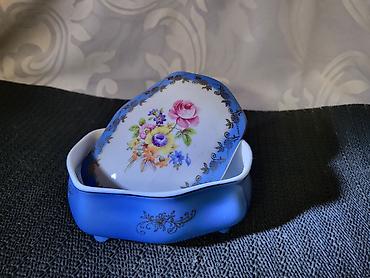 Ostali antikviteti: Satula Martinroda porcelan Nemacka iz 70ih godina. Porcelanska satula — 3