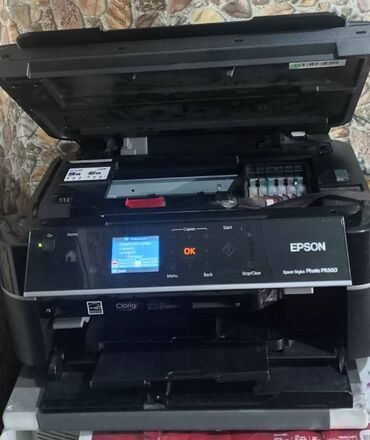 printerlər hp: Epson px 660 yaxwi veziyyetde.tecili satilir.hec bir problemi yoxdur