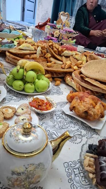 кухыный угалок: Көчмө банкеттер | Ашпозчулар | Идиш-аякты ижарага берүү