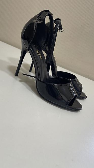 Tuflilər, Ölçü: 37, rəng - Qara, Yeni lalafo.az -da Tuflilər, Ölçü: 37, rəng - Qara, Yeni