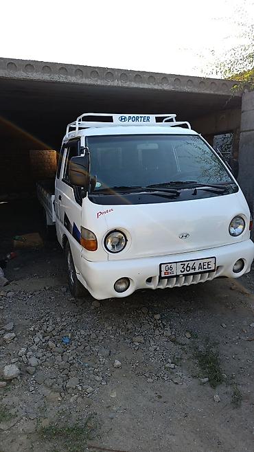 bruce r2: Легкий грузовик, Hyundai, Стандарт, Б/у — 1