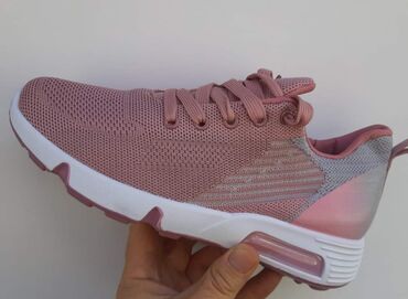 Women's Sneakers and athletic shoes: 41 — 15