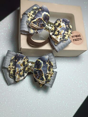 Аксессуары для волос: Бантики, заколки, галстуки броши ручной работы. в единственном — 7