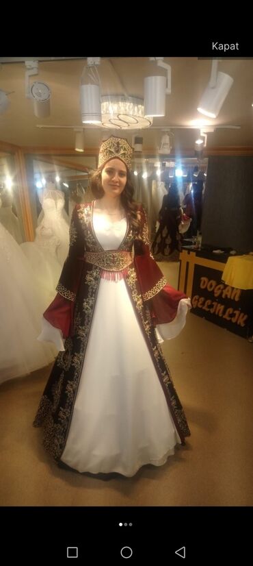 Защитные пленки и стекла: Xına dəsti əldədir. Hər bir aksesuarları var yeni kimidir 1 dəfə