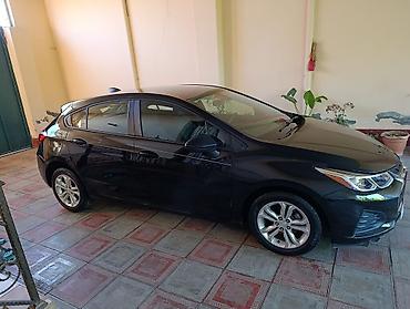 led spoyler: Chevrolet Cruze: 1.4 l | 2018 il 202000 km Hetçbek — 2