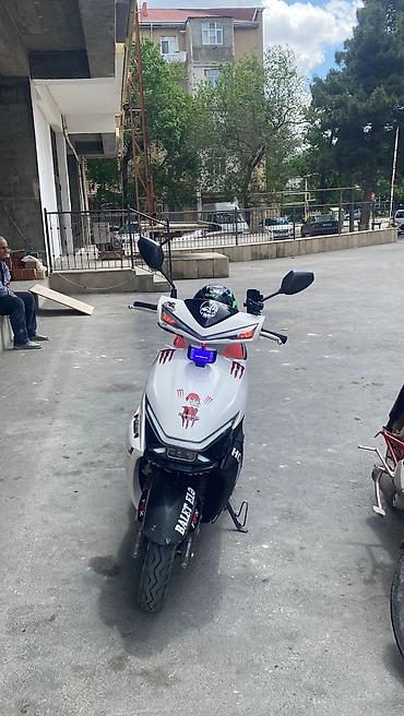 rks moped: Sport üslubunda skuter/moped satılır barter de olunur elektron mopedle — 2