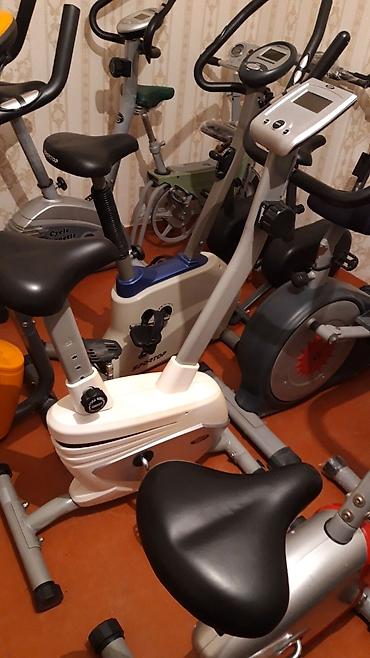Trenajoru velotrenajor veloxizek aparatlari her cure vardir. Xarici — 1