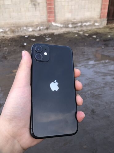 Apple iPhone: IPhone 11, Б/у, 64 ГБ, Черный, Зарядное устройство, Защитное стекло, Чехол, 75 %