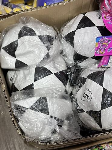 power ball: Футбольные мячи классического чёрно‑белого дизайна. - Размер — 1