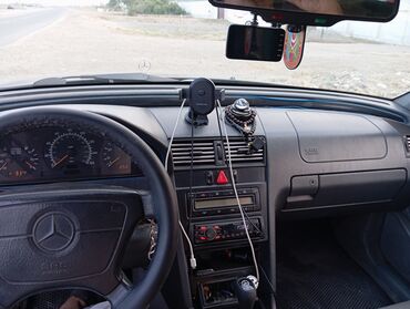 barter maşınla: Mercedes-Benz 280: 2.8 l | 1997 il Sedan