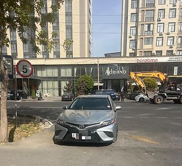 highlander 2017: Toyota Camry: 2018 г., Автомат, Бензин, Седан — 4