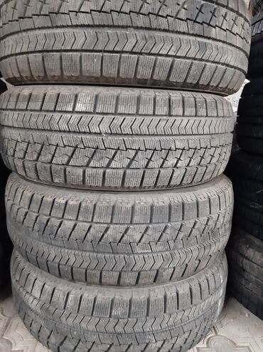 Шины: Шины 215 / 60 / R 16, Зима, Б/у, Комплект, Япония, Bridgestone