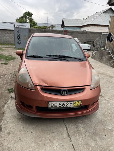 хендай елантра: Honda Fit: 2007 г., 1.5 л, Автомат, Бензин, Хэтчбэк