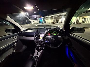 Mazda: Mazda Demio: 2003 г., 1.3 л, Автомат, Бензин, Хэтчбэк — 10