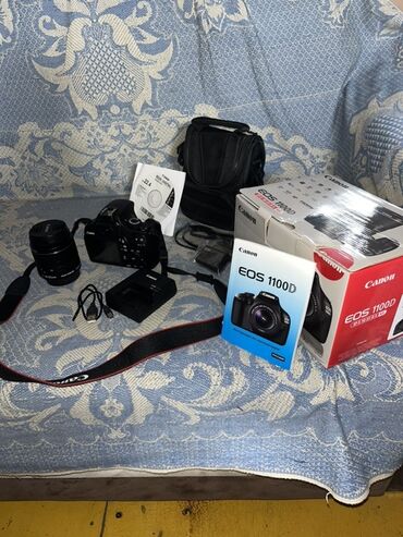 bts çanta: Canon EOS 1100D rəqəmsal kamera dəsti ilə heyrətamiz şəkillər çəkin