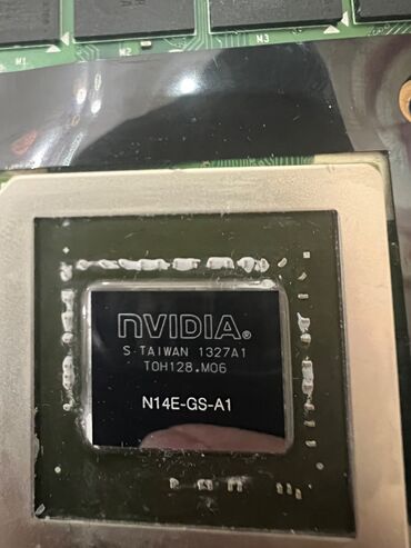 Мониторы: Видеокарта NVidia GeForce GTX 770, < 4 ГБ, Б/у