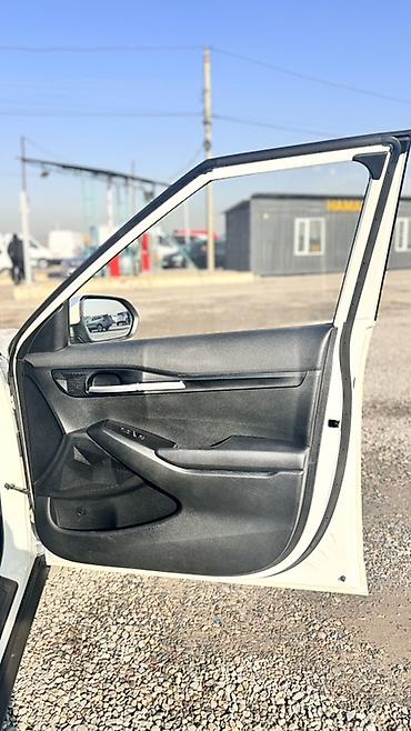 Kia: Kia Seltos: 2020 г., 1.6 л, Автомат, Бензин, Кроссовер — 20