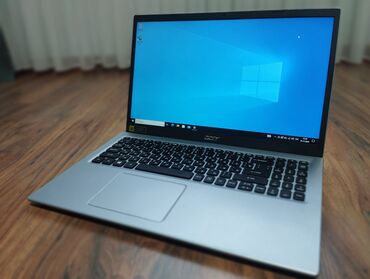 Ноутбуки: Ноутбук, Acer, 8 ГБ ОЗУ, Intel Core i3, 15.6 ", Б/у, Для несложных задач