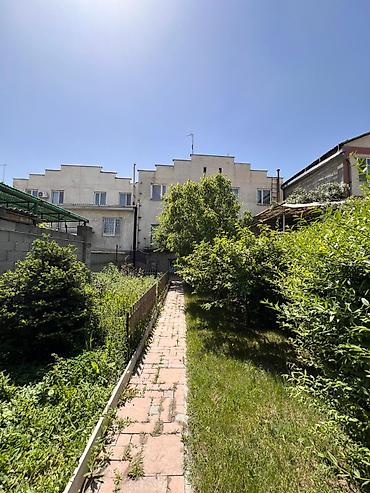 Продажа коттеджей и домов: Продается Таунхаус в микрорайоне Достук Месароша/Профсоюзная Общий — 3
